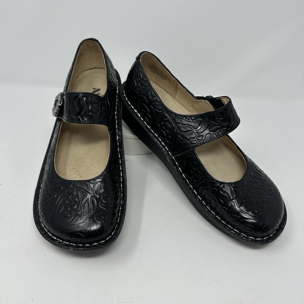 Alegria Paloma Black Embossed Roses Mary Jane Comfort Shoes EU 38 (US 8–8.5) EUC